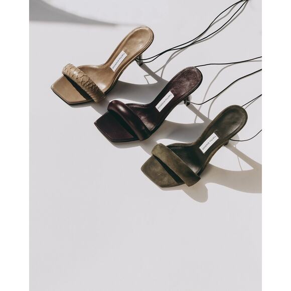 NWOT Tabitha Ringwood Green Suede Leather Puff Hearts Heels 9 - Picture 5 of 5